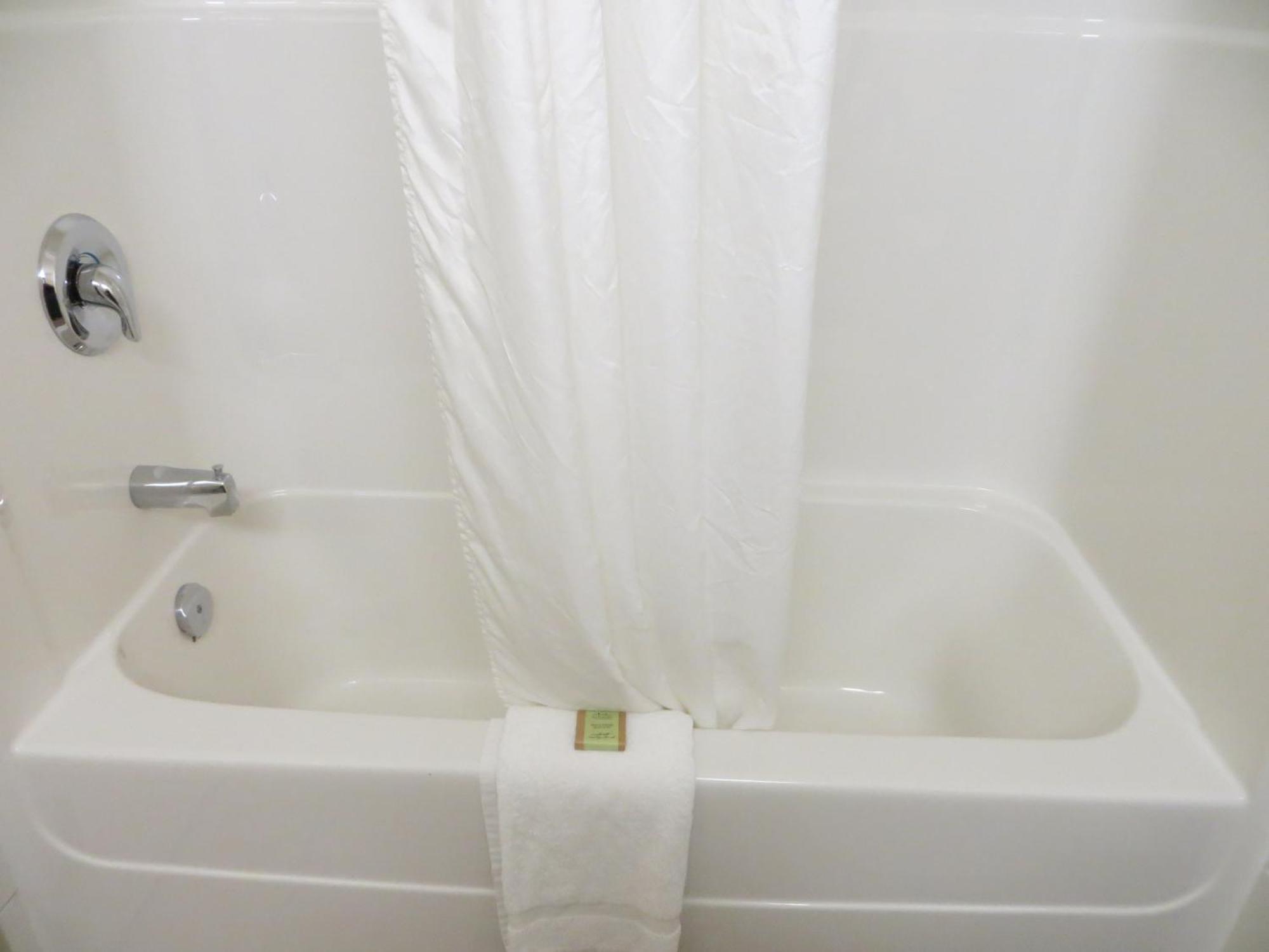 ซูเปอร์ 8 บาย วินด์แฮม เชอร์วูด พาร์ค/เอ็ดมันตัน แอเรีย Hotel ภายนอก รูปภาพ
