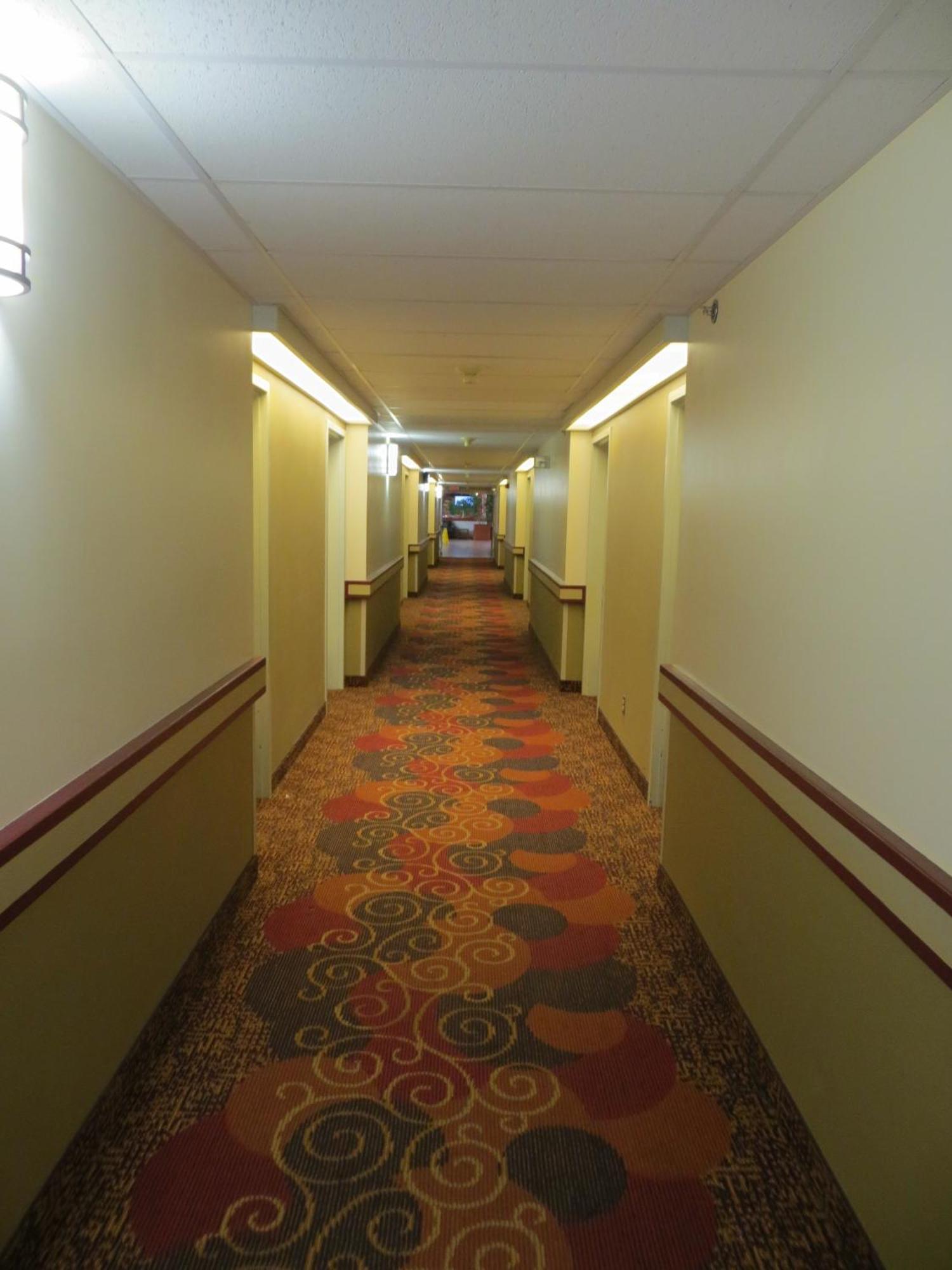 ซูเปอร์ 8 บาย วินด์แฮม เชอร์วูด พาร์ค/เอ็ดมันตัน แอเรีย Hotel ภายนอก รูปภาพ